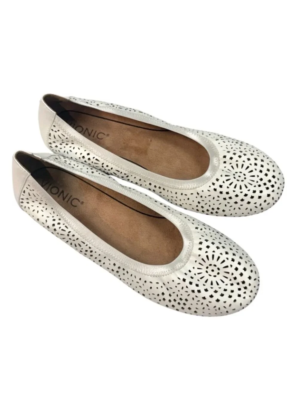Vionic Robyn Ballet Flats Size 8.5 Perforated Napa Leather White Laser Cut Shoes
